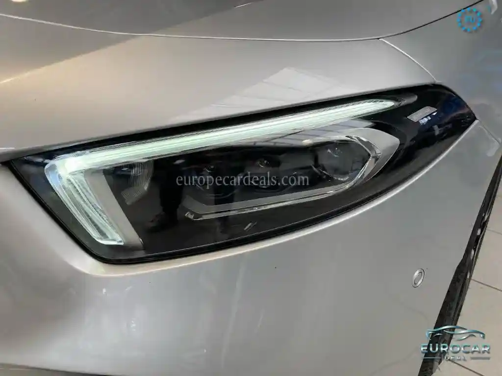 Mercedes-Benz A 35 AMG