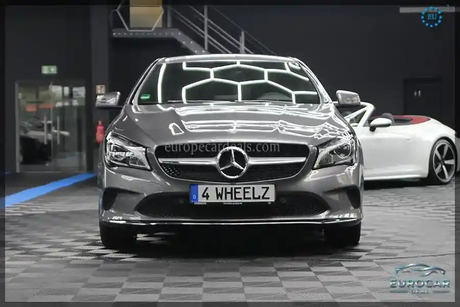 Mercedes-Benz CLA 220 Shooting Brake