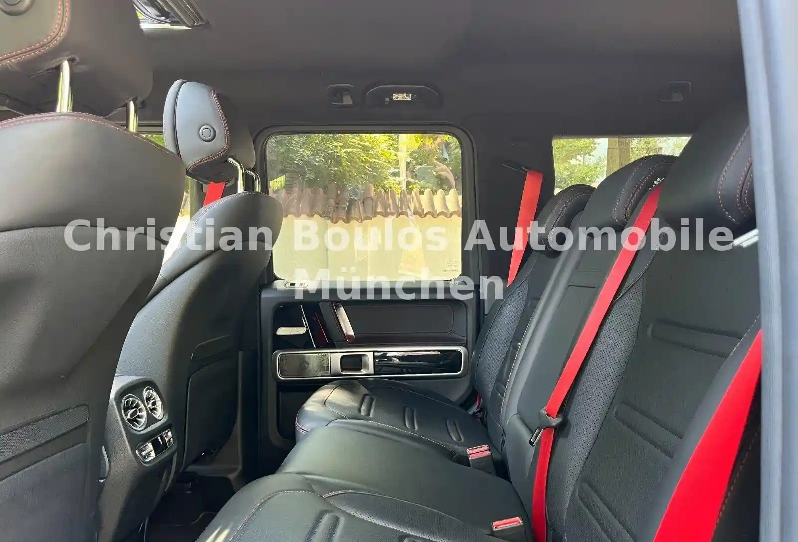 Mercedes-Benz G 500