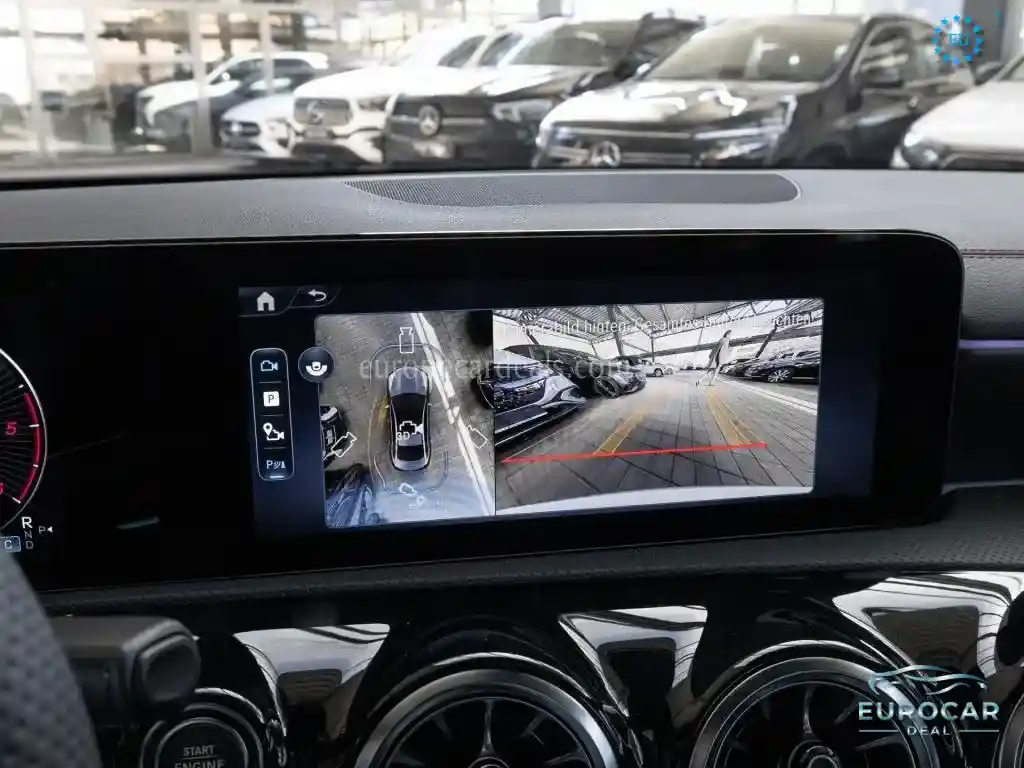 Mercedes-Benz CLA 220
