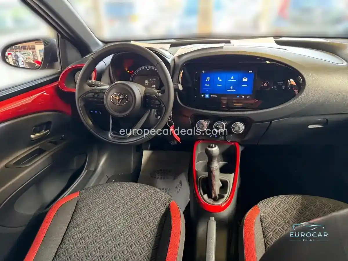 Toyota Aygo (X)