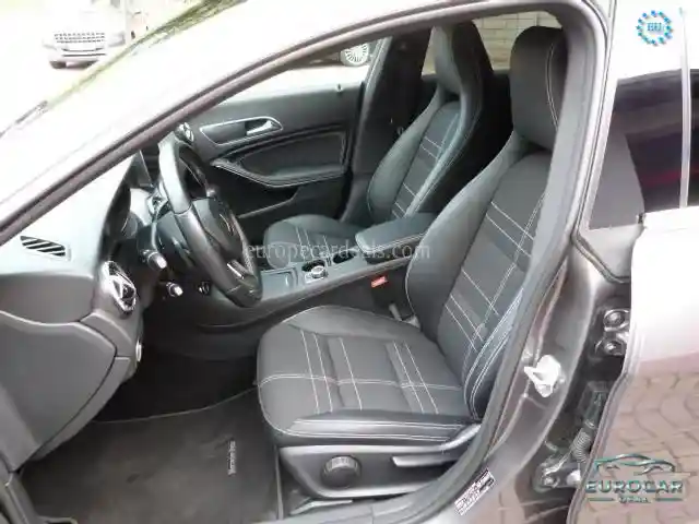 Mercedes-Benz CLA 180 Shooting Brake
