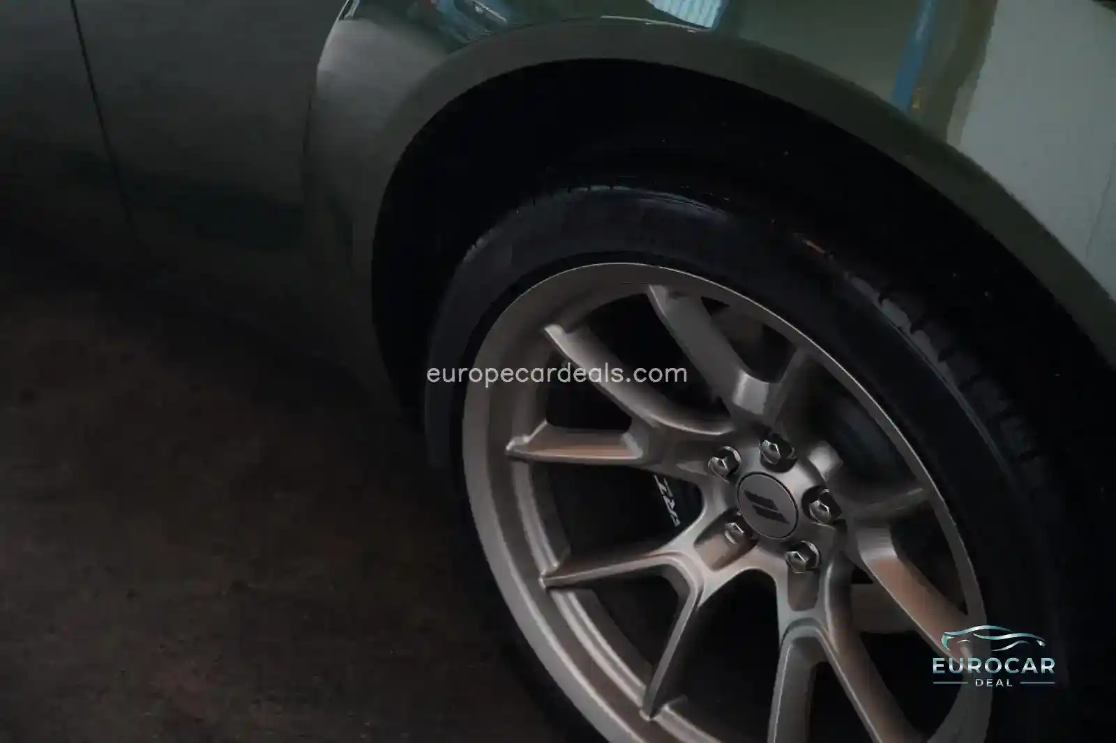 Dodge Challenger