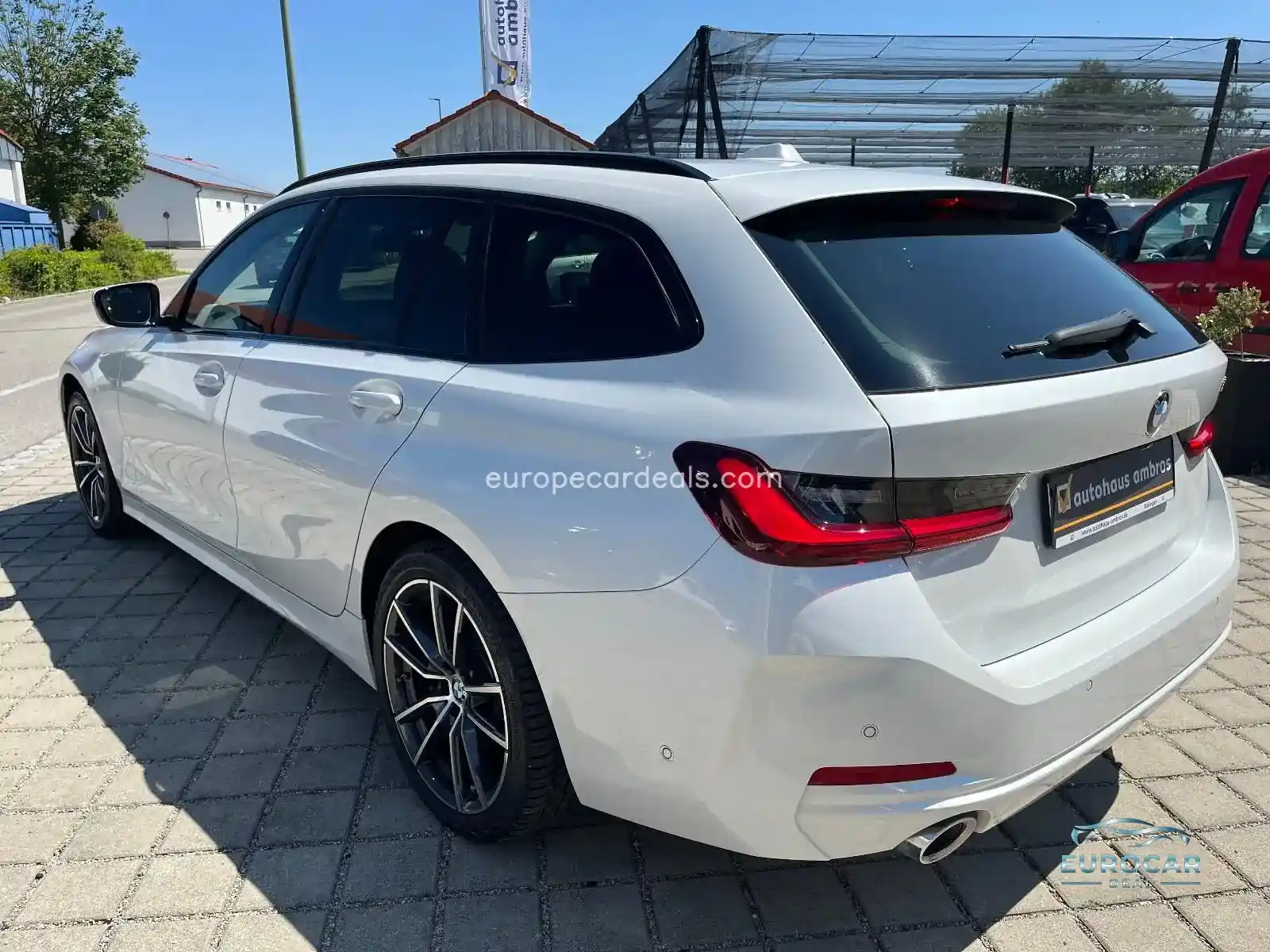 BMW 320