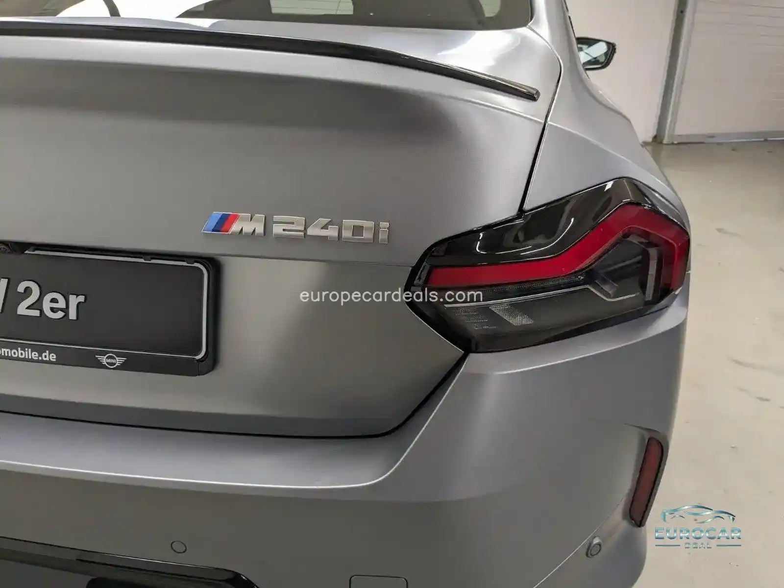 BMW M240i