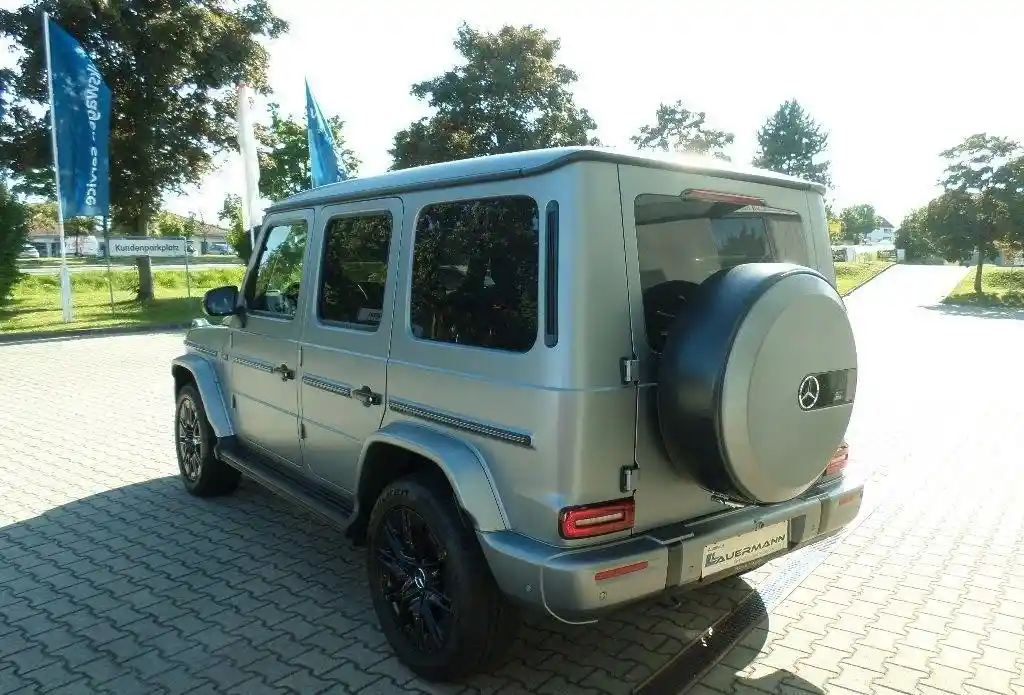 Mercedes-Benz G 450