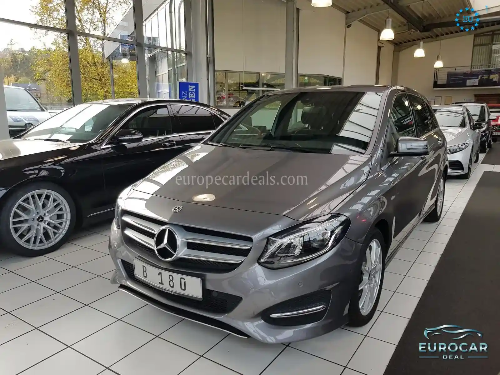 Mercedes-Benz B 180