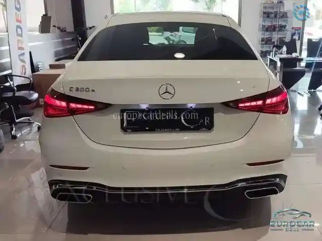 Mercedes-Benz C 300