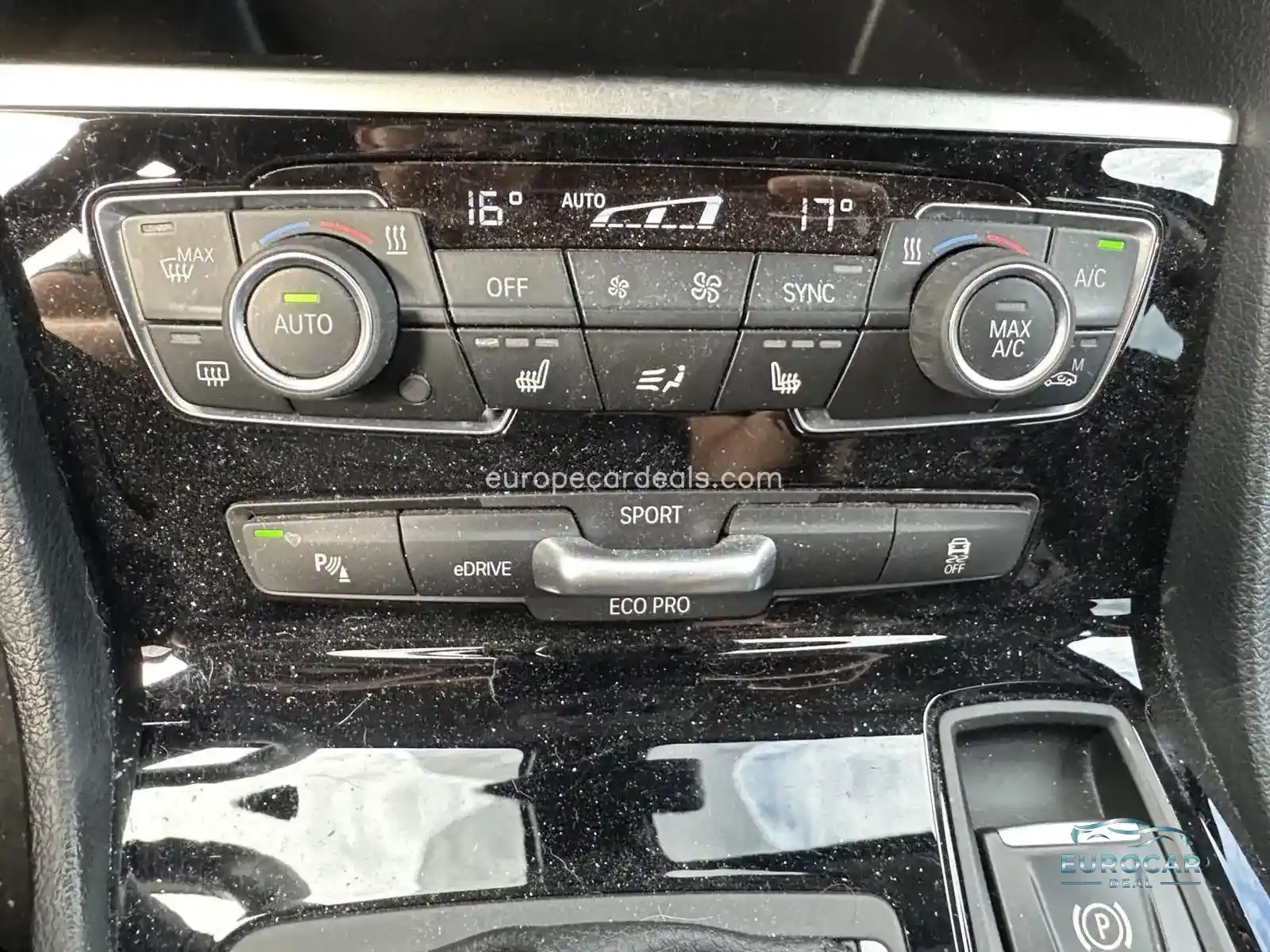 BMW 225