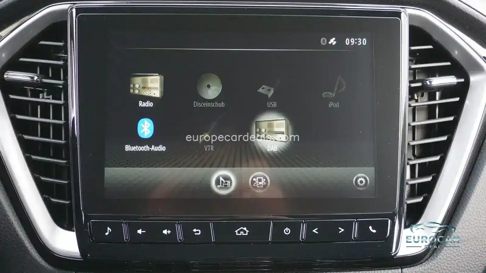 Double Cap 4WD V-Cross A/T *AKTION*
