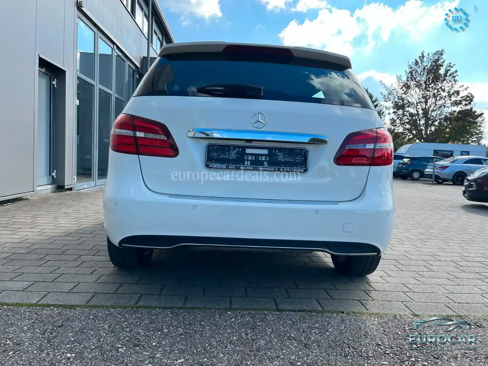 Mercedes-Benz B 180