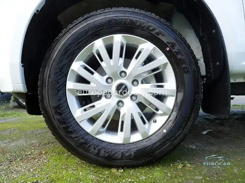 Space Cab 4×4 LS KLIMA PDC SHZ KAMERA ACC