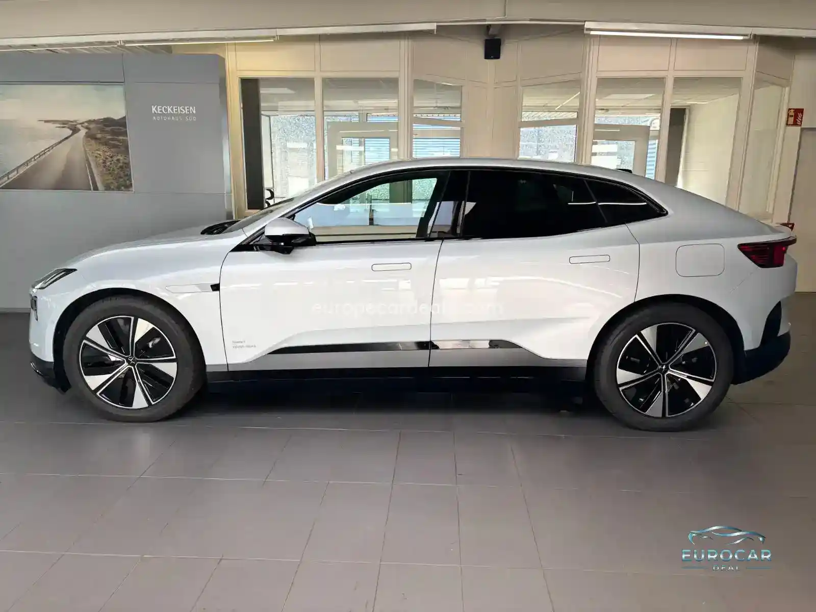 Polestar 4