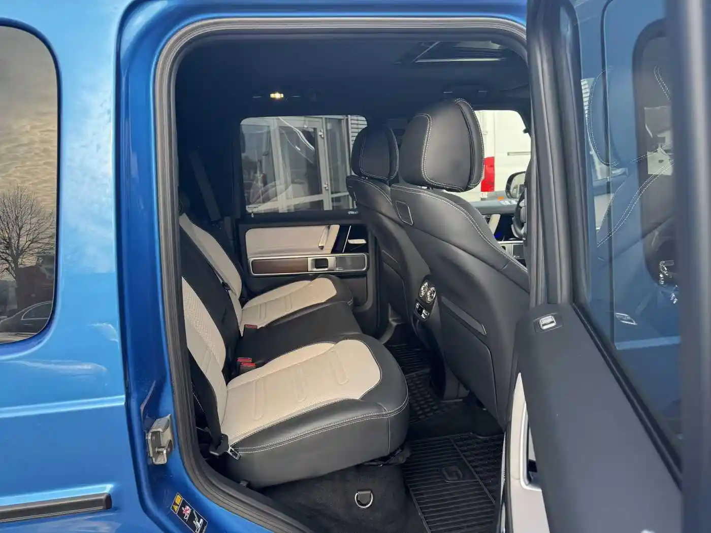 Mercedes-Benz G 500