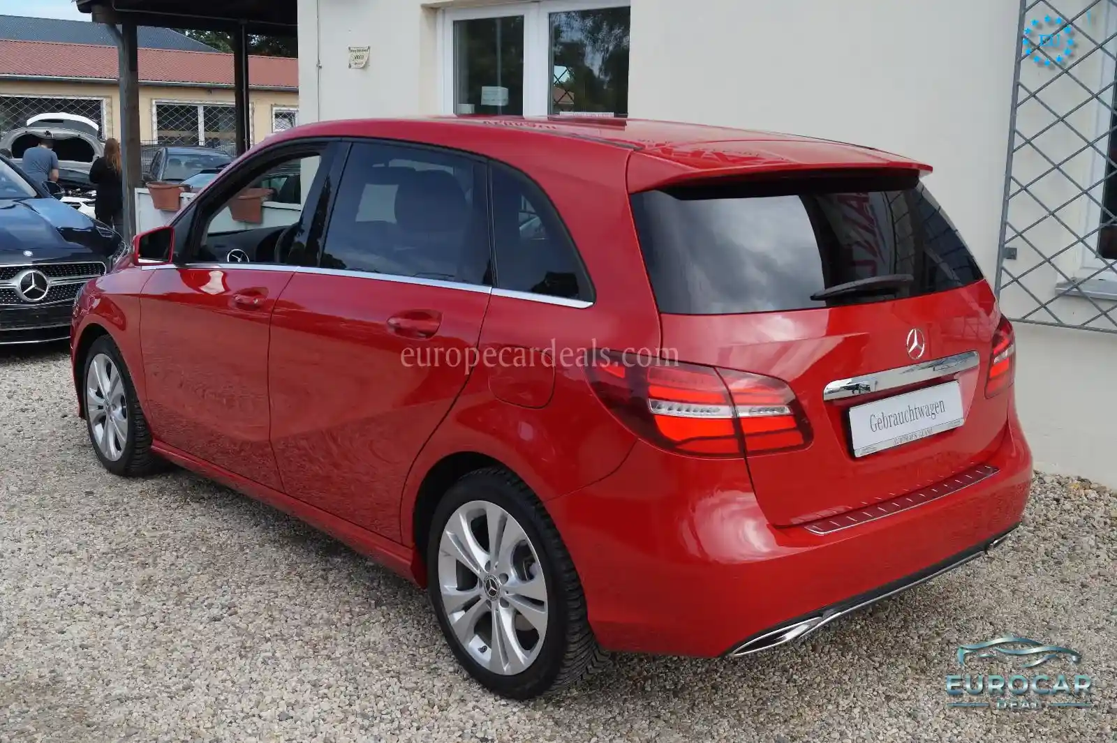 Mercedes-Benz B 200