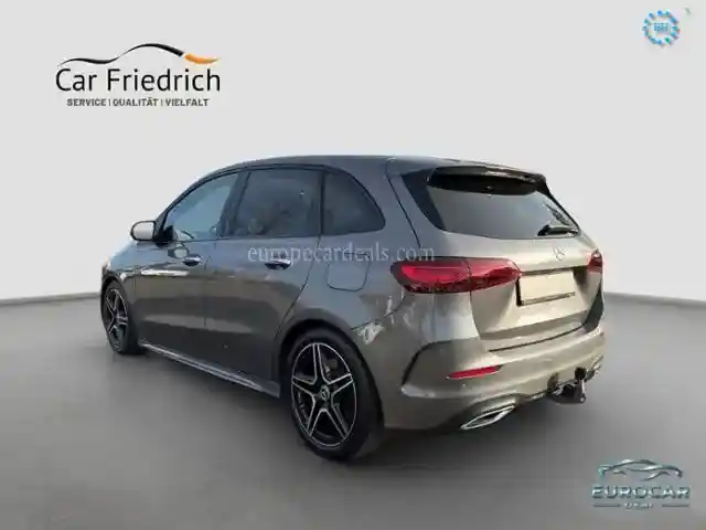 Mercedes-Benz B 220