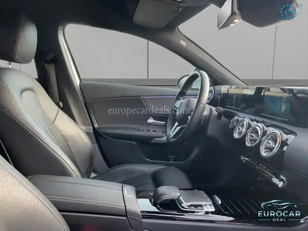 Mercedes-Benz A 220