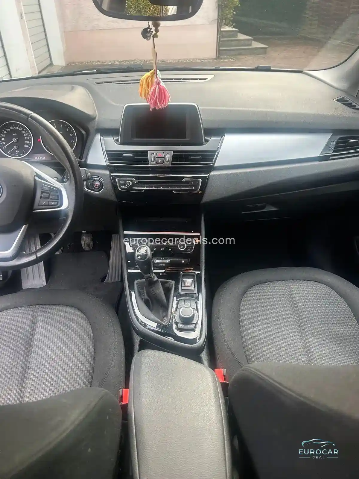BMW 216