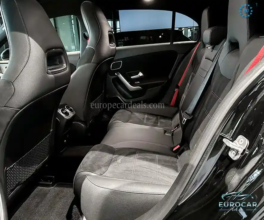 Mercedes-Benz A 35 AMG
