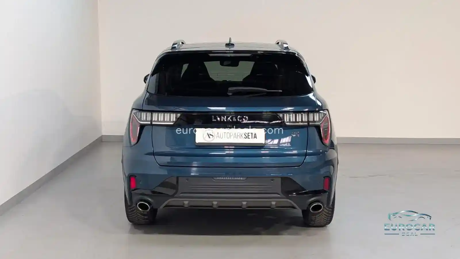 Lynk&Co 01