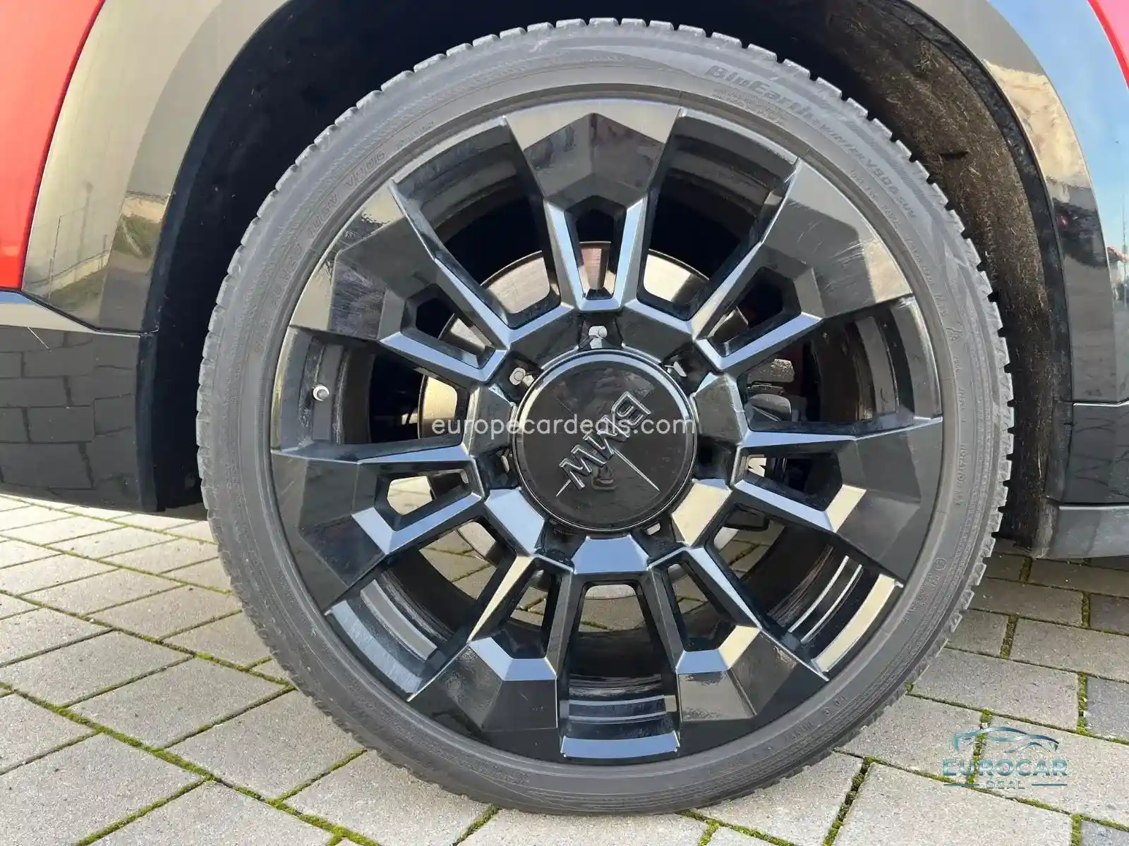 BMW XM