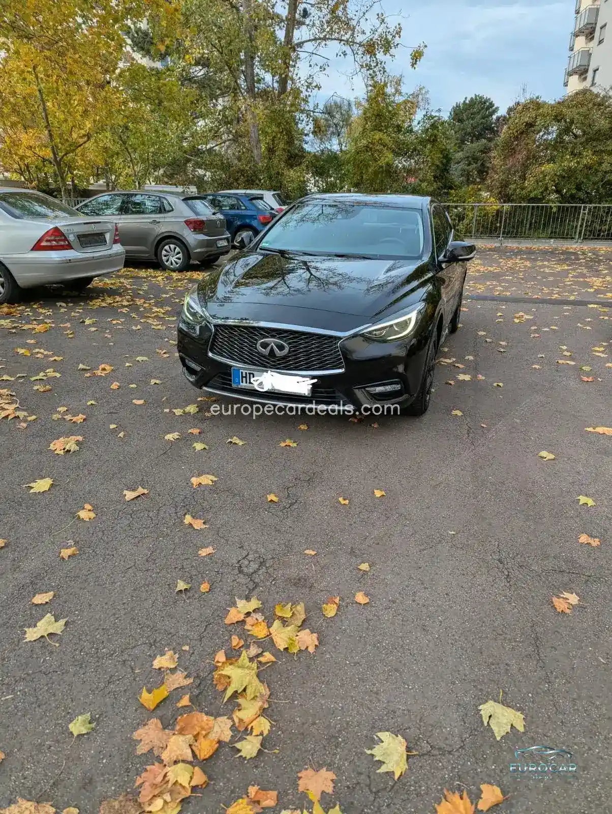 Infiniti Q30