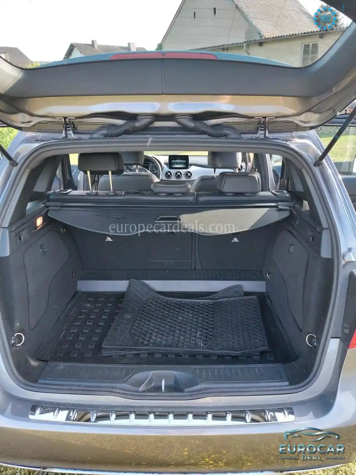 Mercedes-Benz B 200