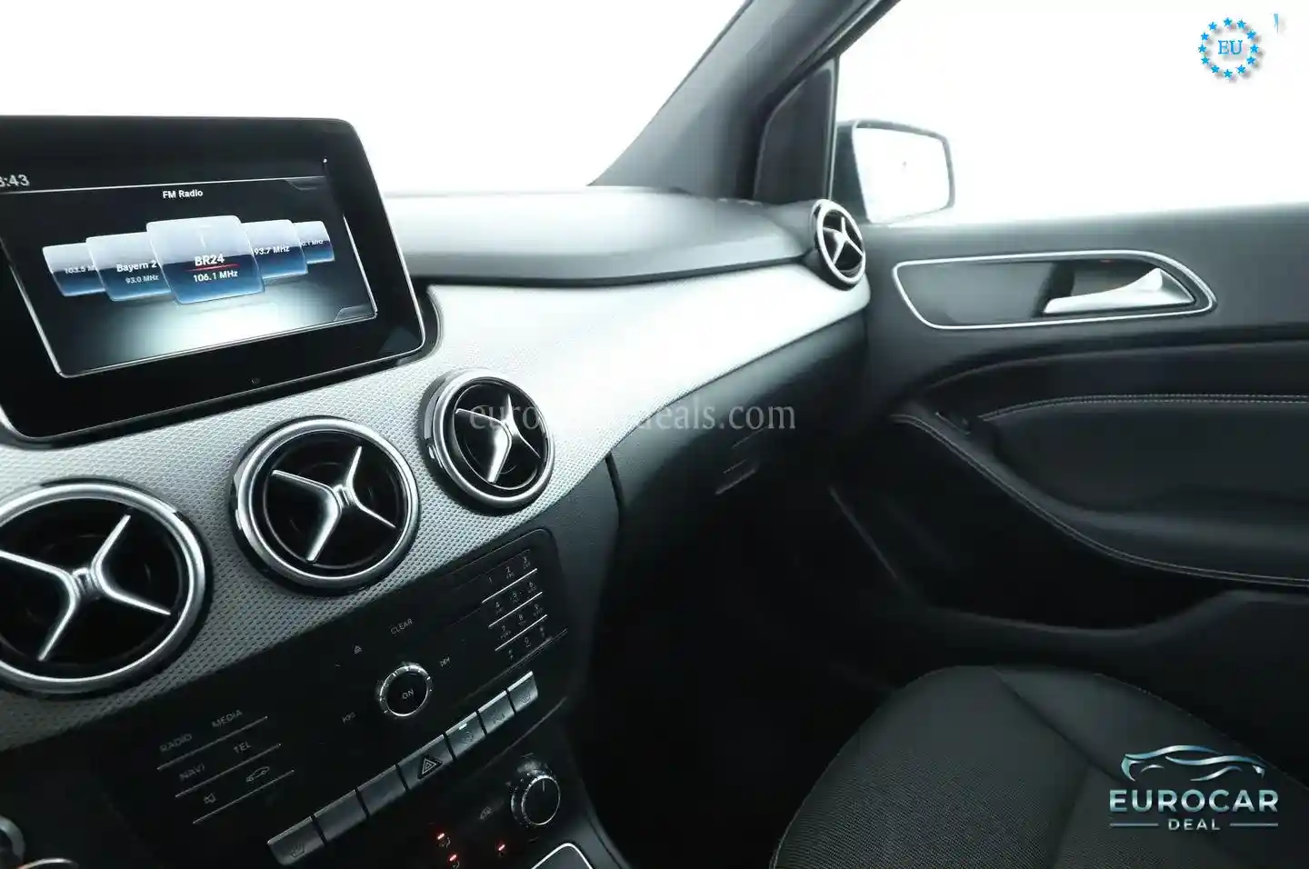 Mercedes-Benz B 200