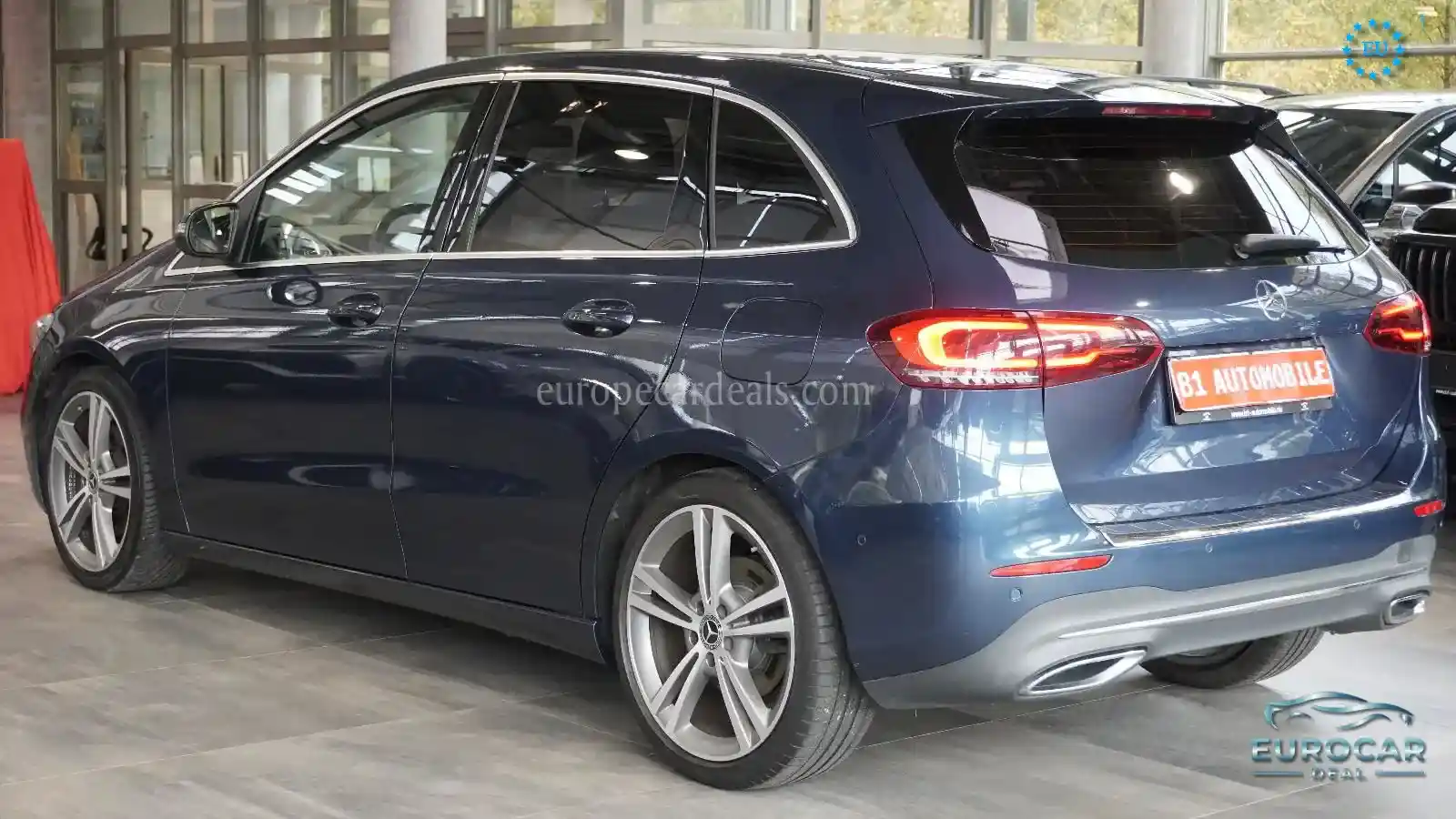 Mercedes-Benz B 220