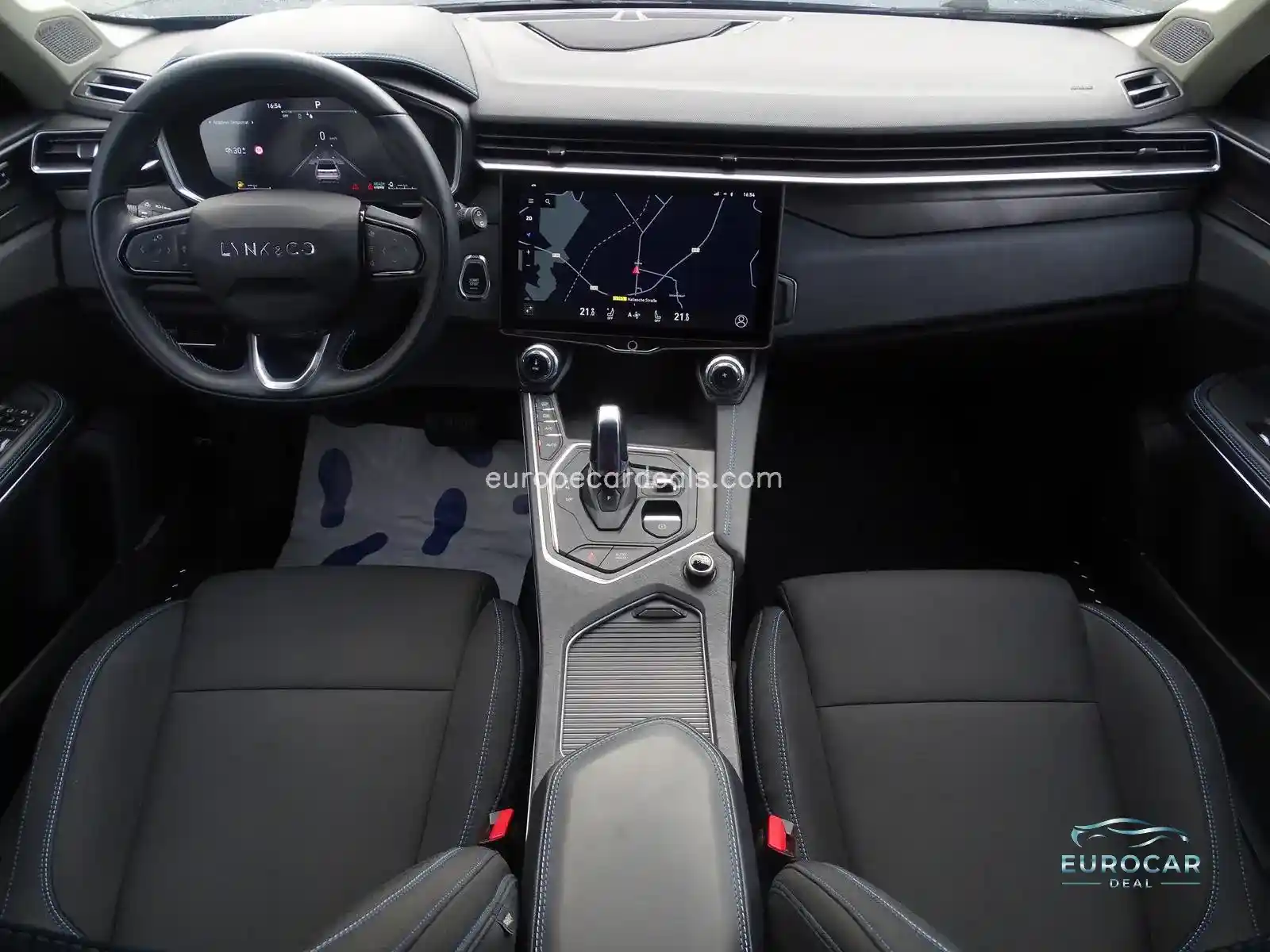 Lynk&Co 01