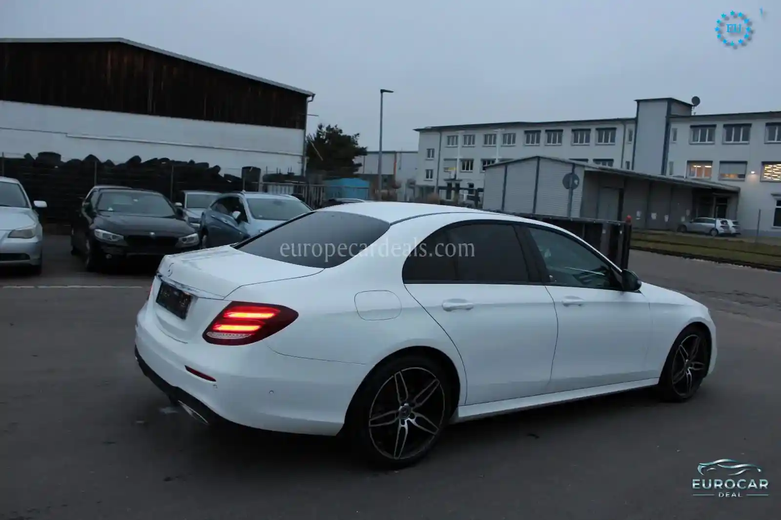 Mercedes-Benz E 200
