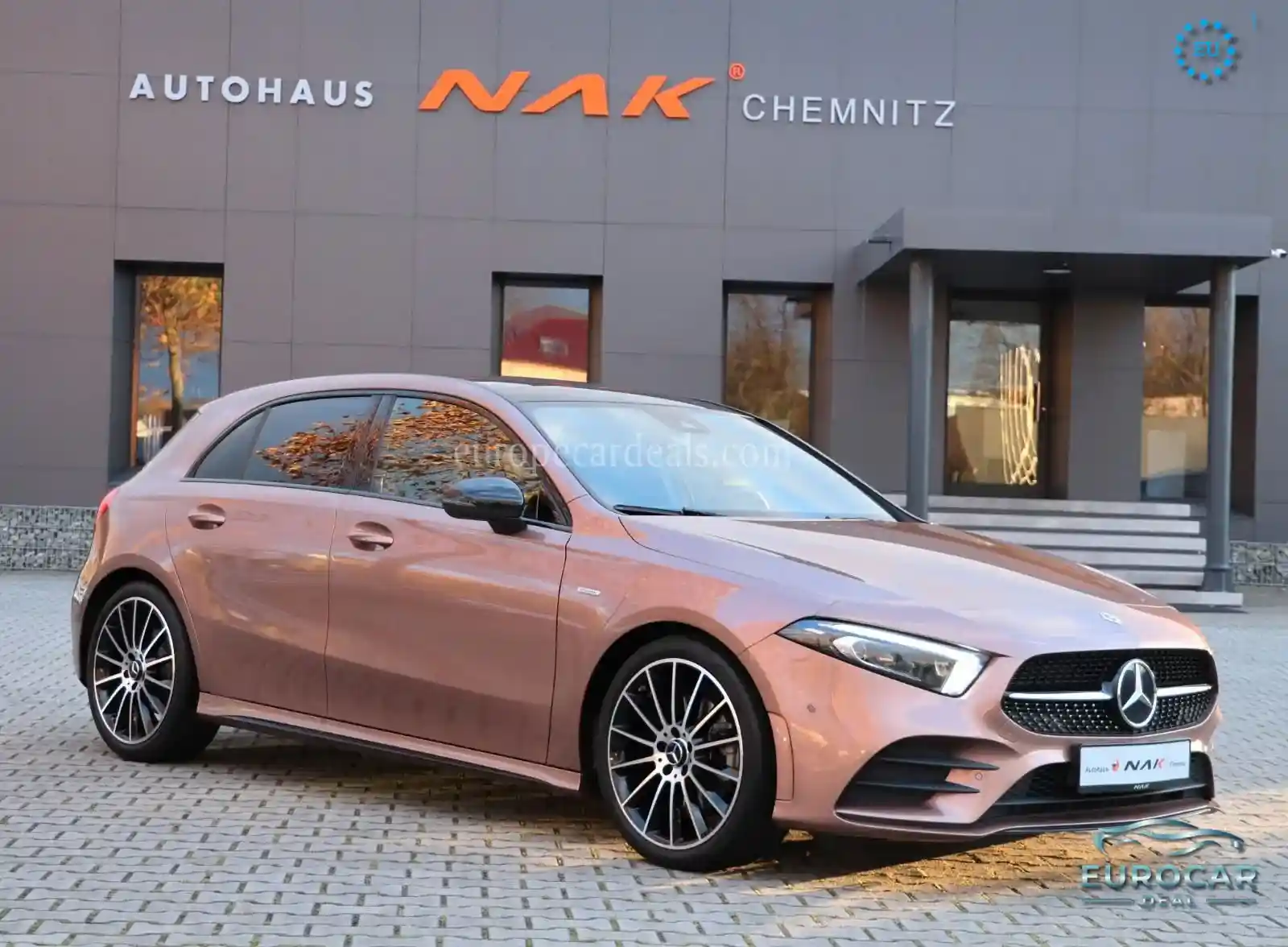 Mercedes-Benz A 220