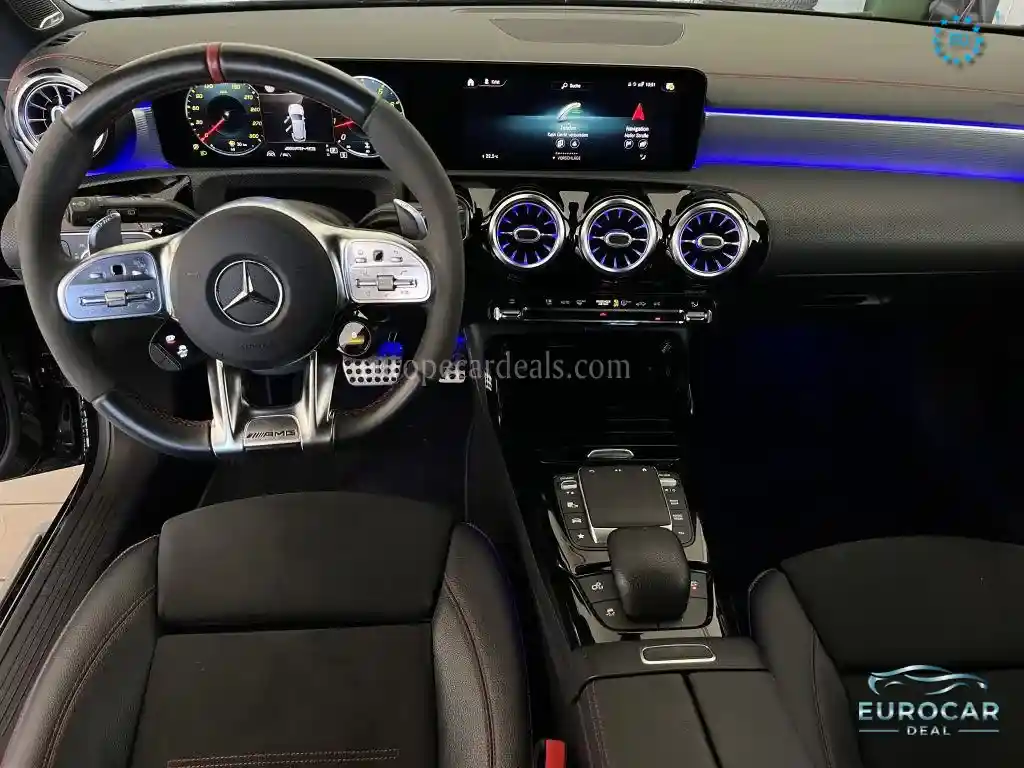 Mercedes-Benz CLA 45 AMG Shooting Brake