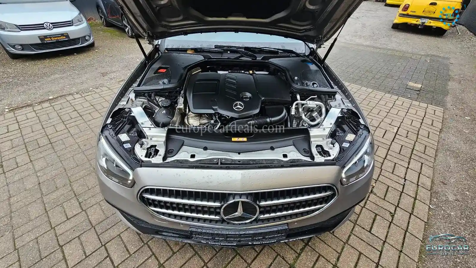Mercedes-Benz E 220