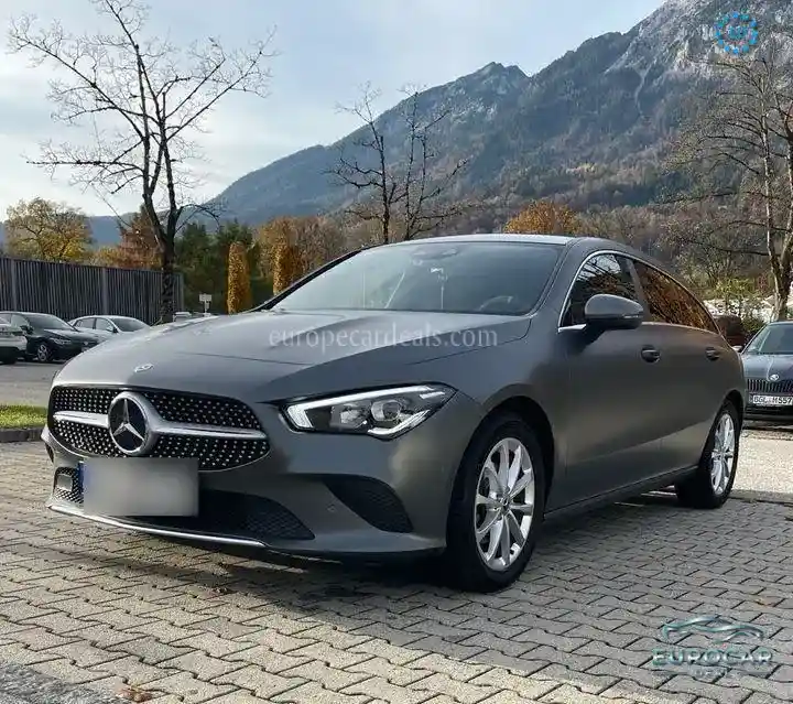 Mercedes-Benz CLA 180 Shooting Brake