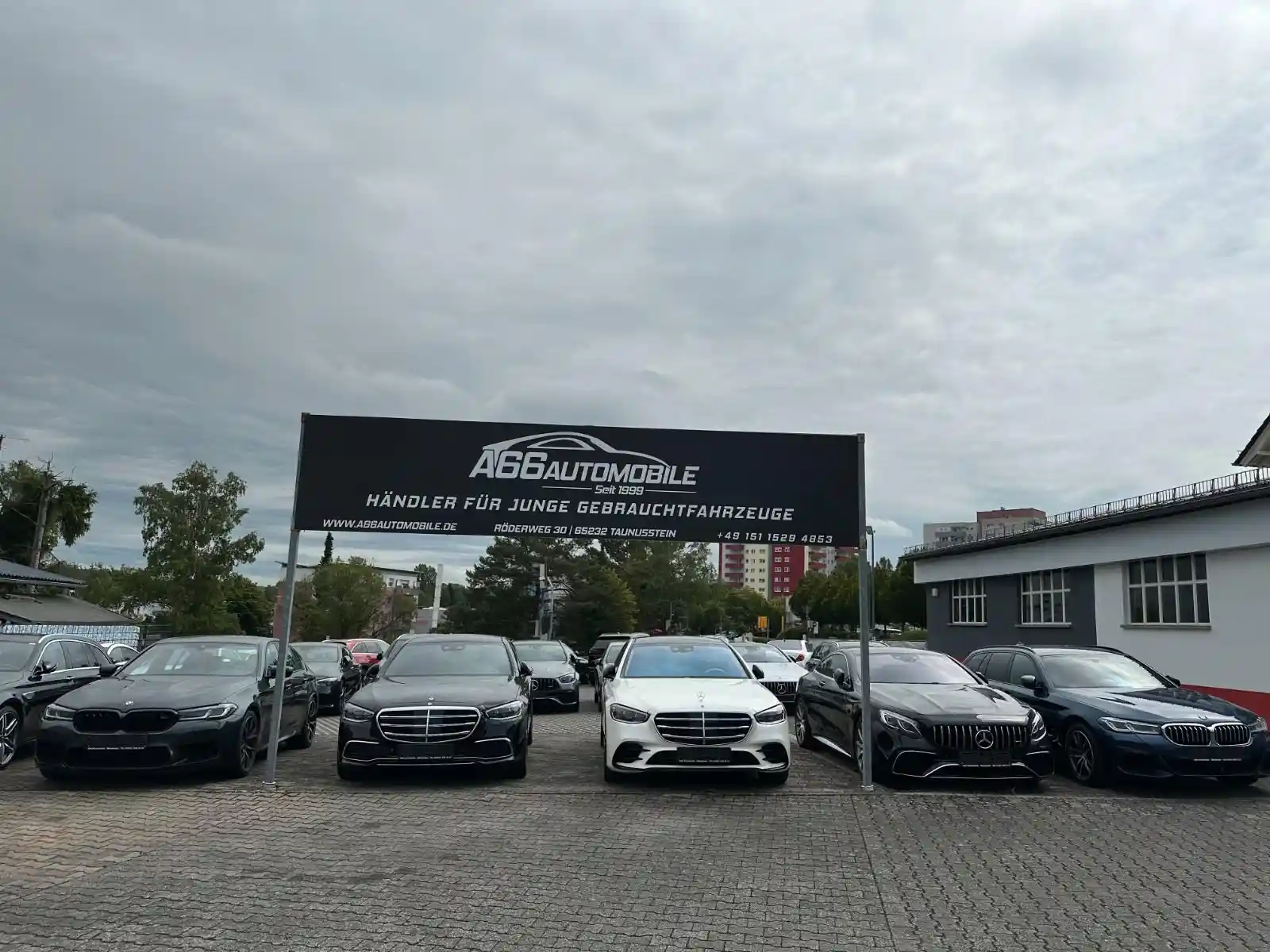 Mercedes-Benz S 400
