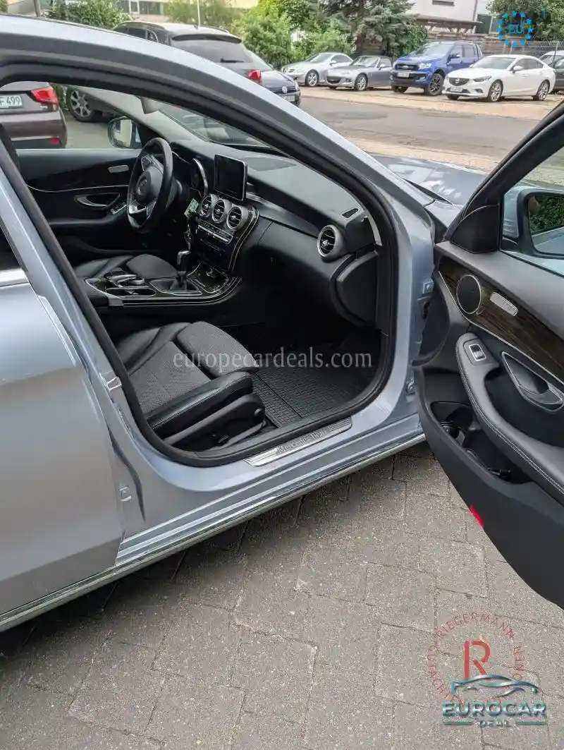 Mercedes-Benz C 180