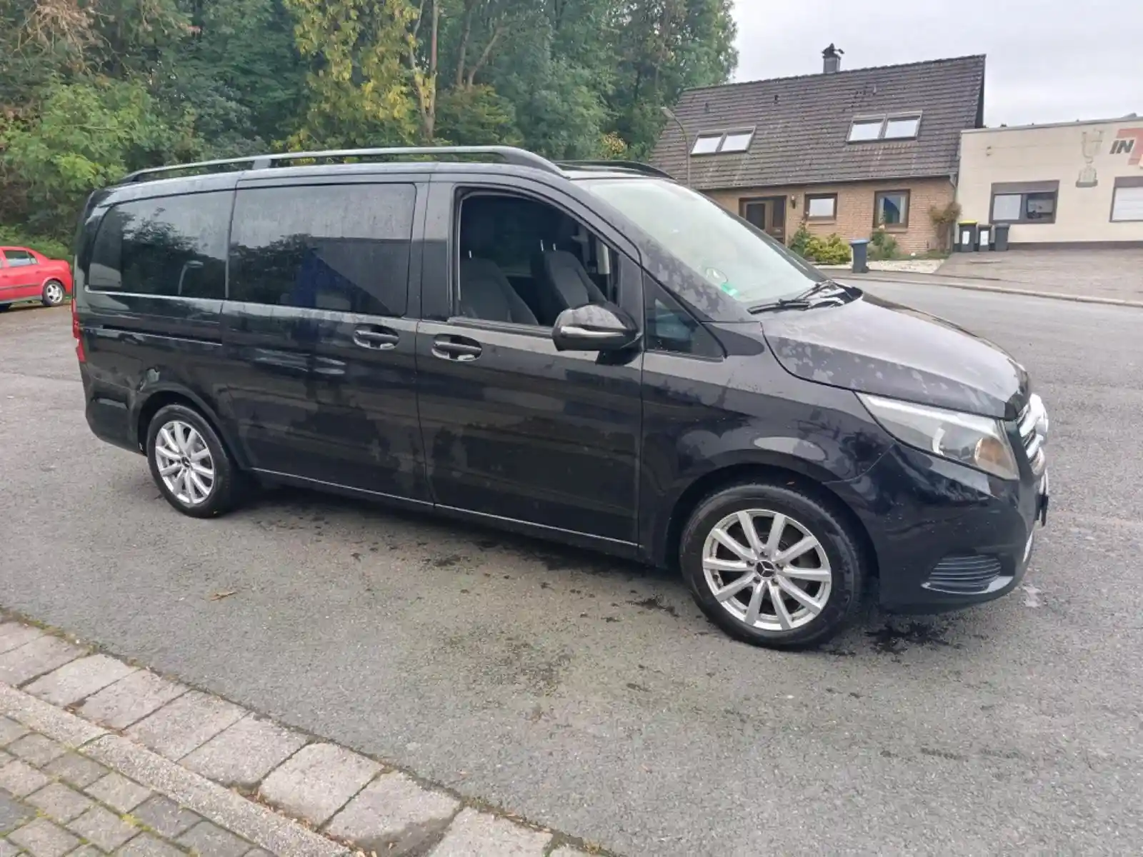Mercedes-Benz V 200