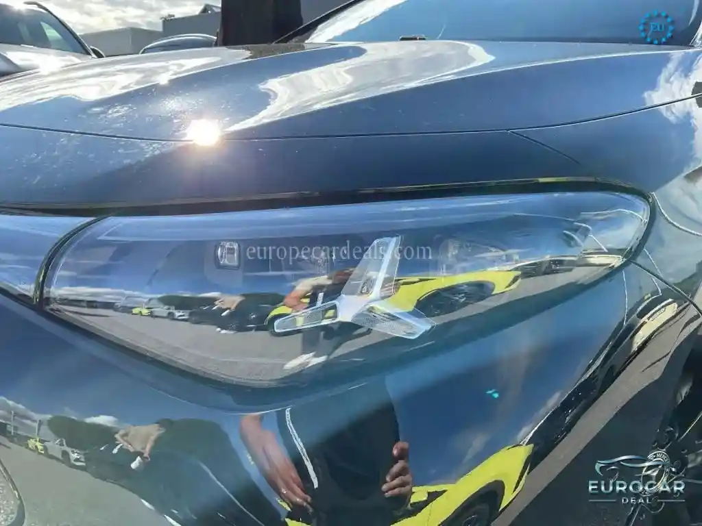 Mercedes-Benz CLA 350
