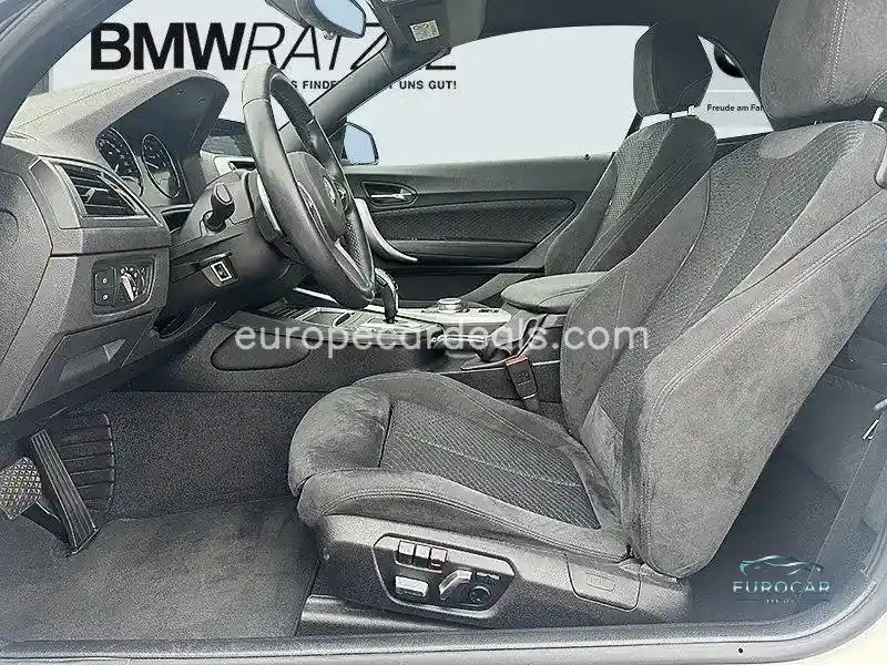 BMW 230