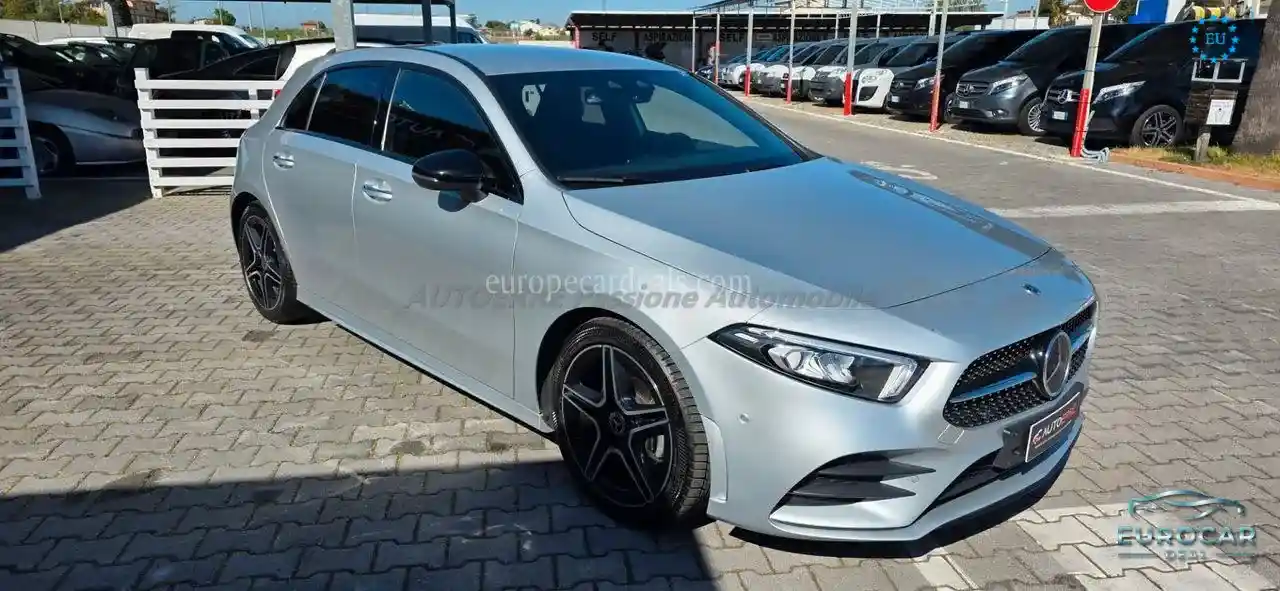 Mercedes-Benz A 200