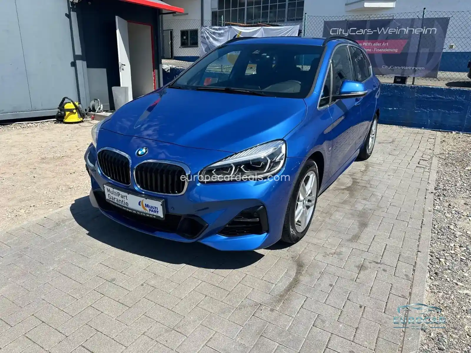 BMW 216