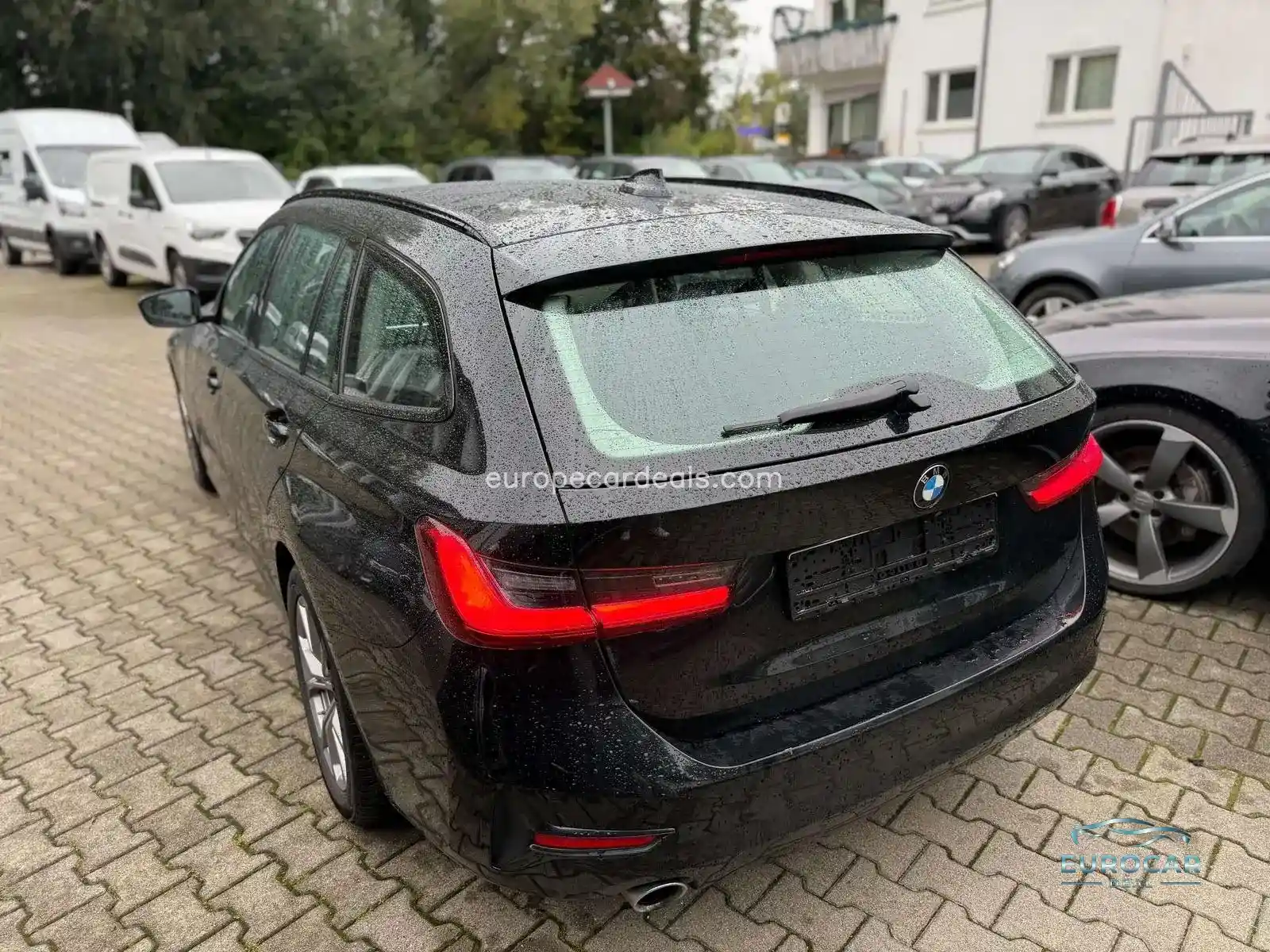 BMW 330