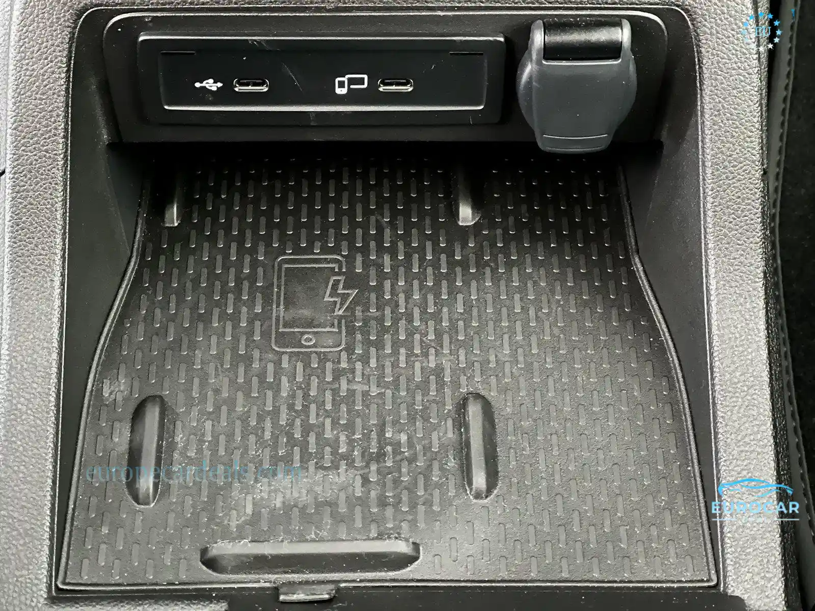 Mercedes-Benz EQT