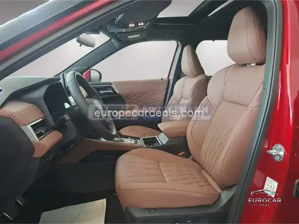 Mitsubishi Plug-in Hybrid Outlander