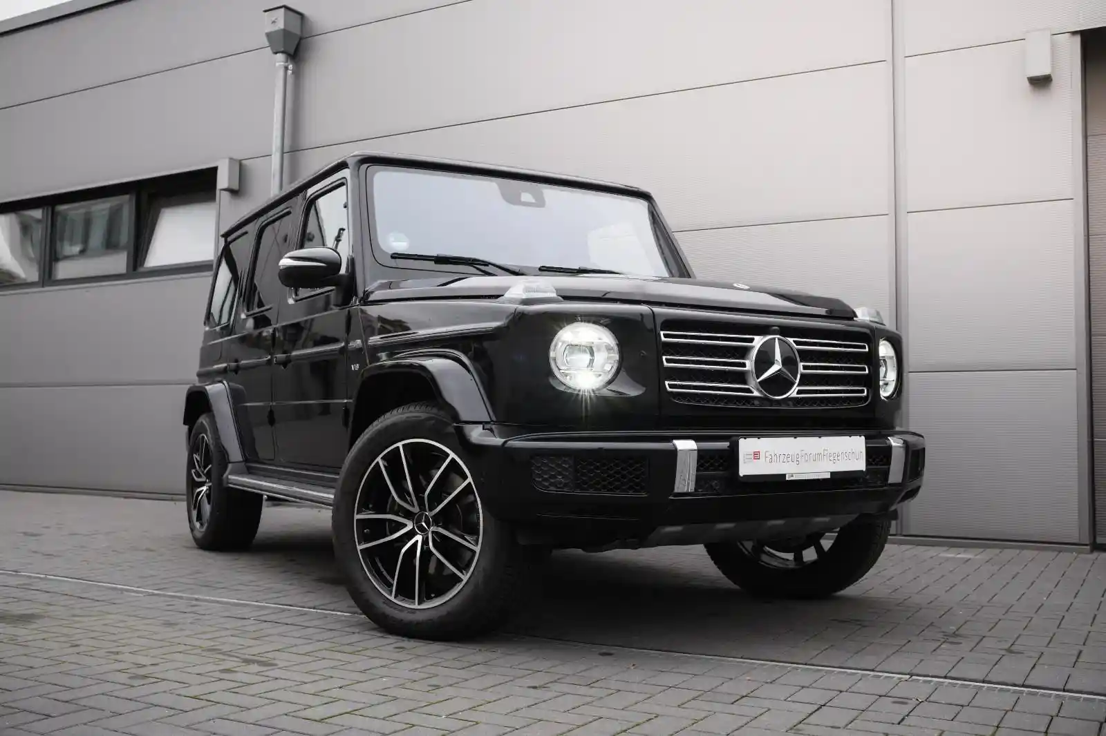 Mercedes-Benz G 500