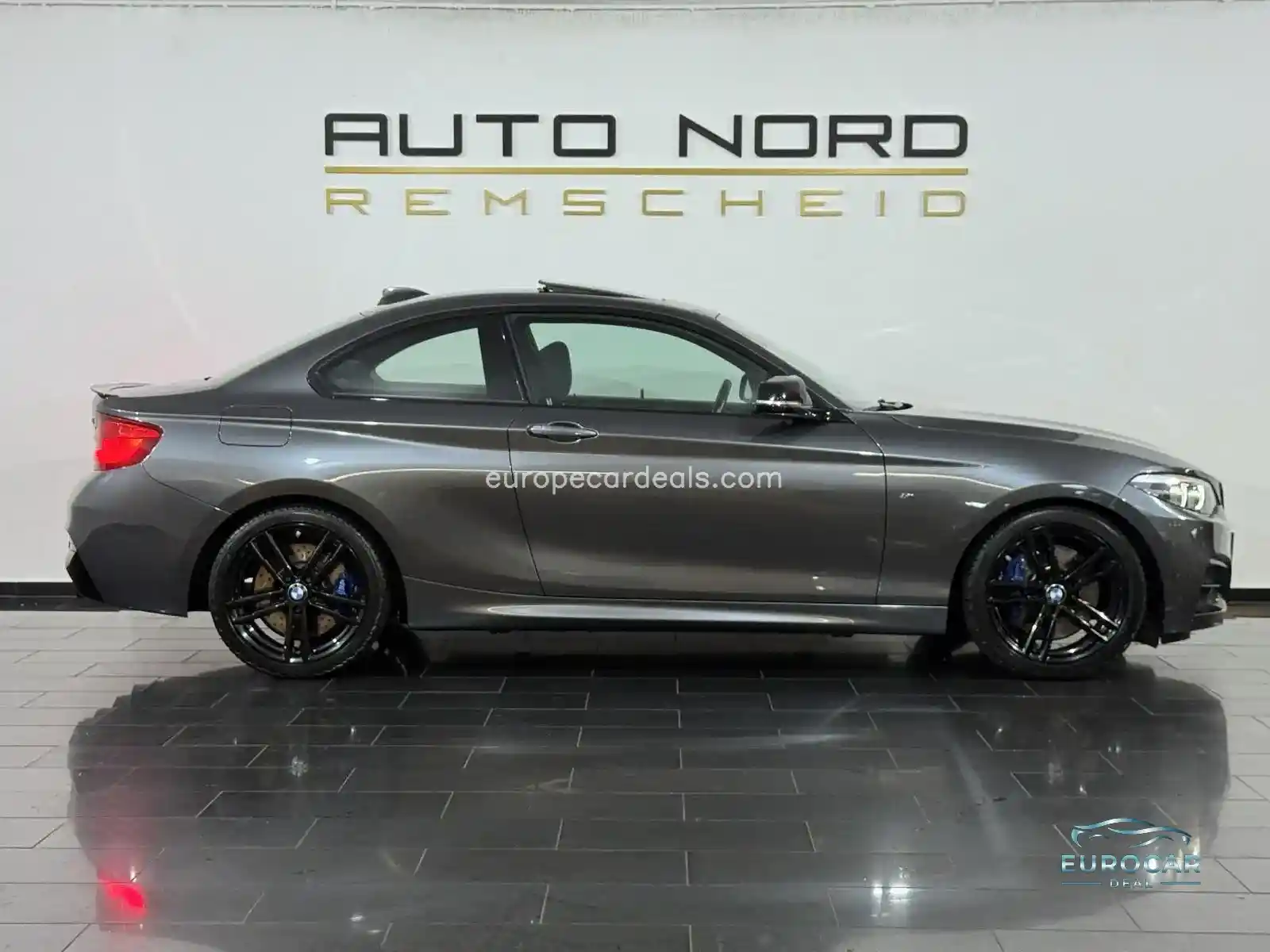 BMW M240i