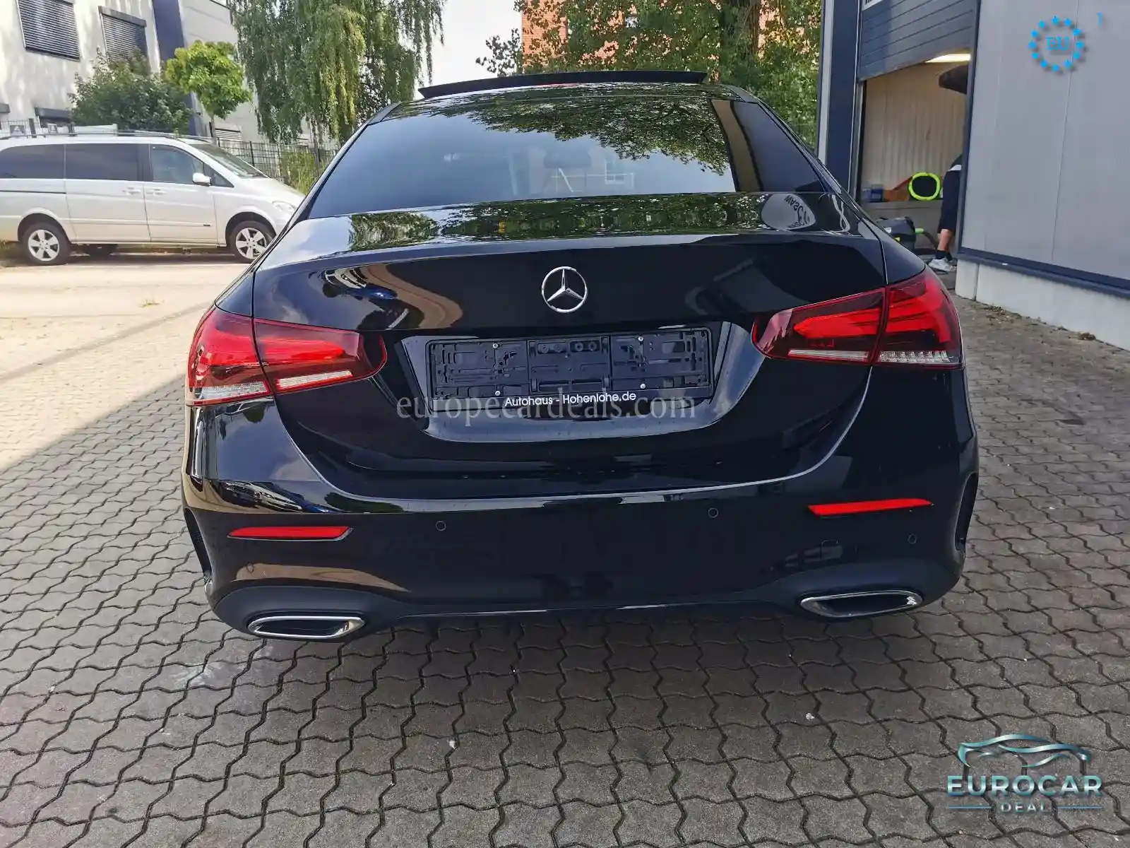 Mercedes-Benz A 220