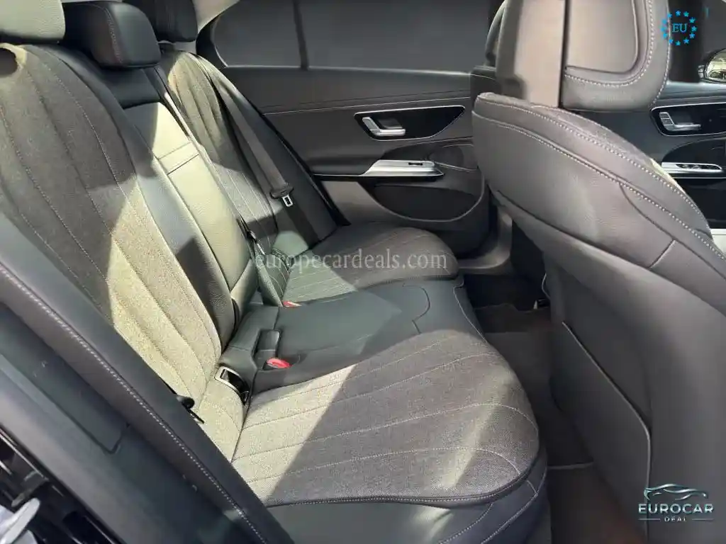 Mercedes-Benz E 200