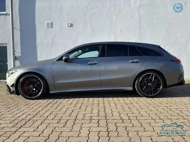 Mercedes-Benz CLA 45 AMG Shooting Brake